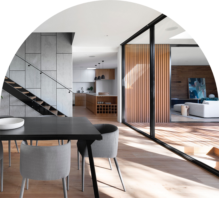 Varel_Home_header